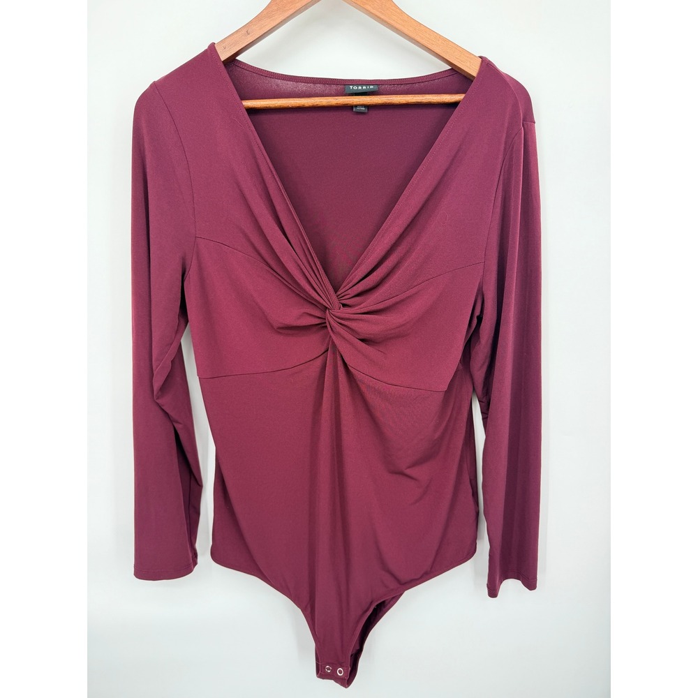 Torrid Bodysuit Women 0 Burgundy Excellent Twist Front Long Sleeve V-Neck